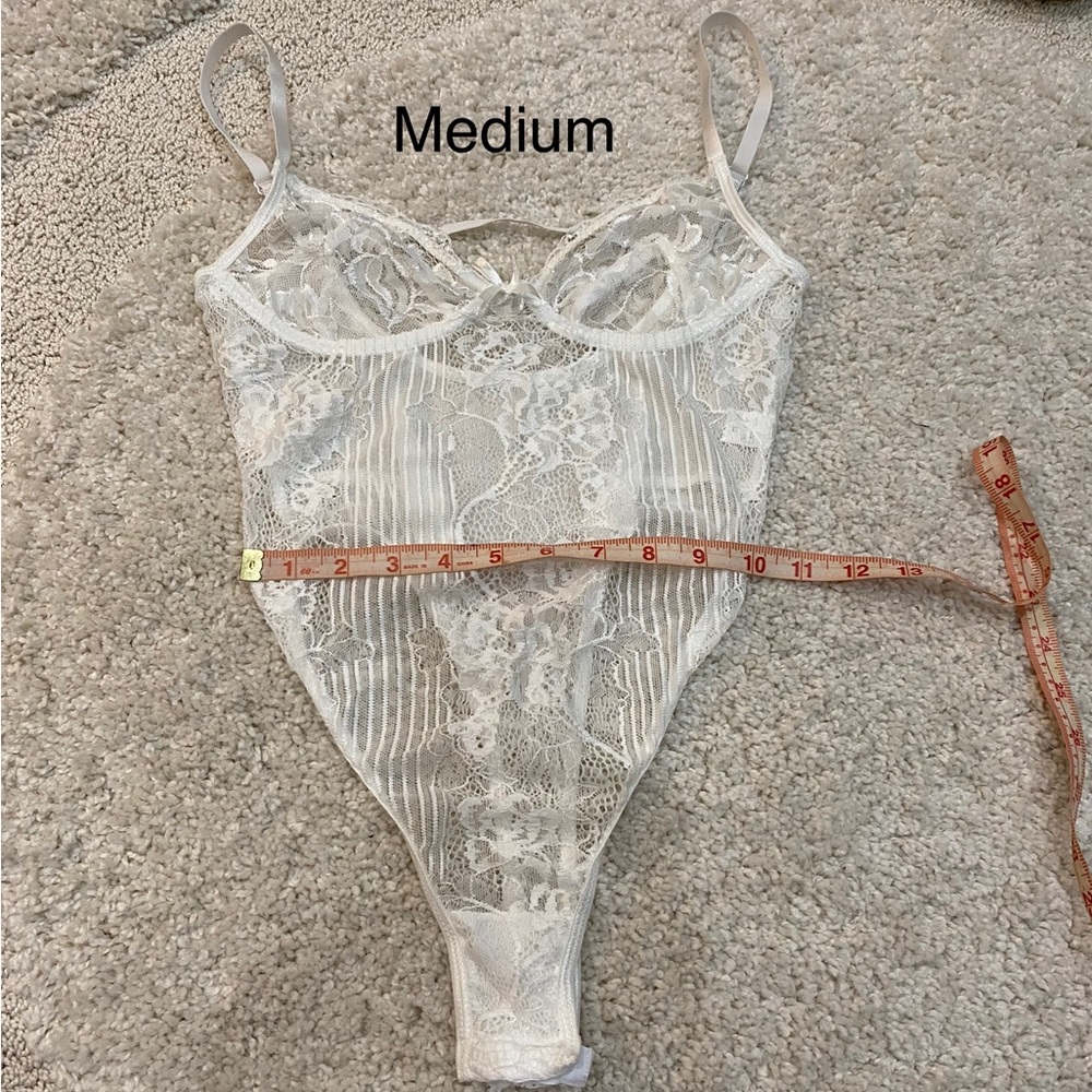 White sexy lace lingerie bodysuit NWT - Picture 9 of 11